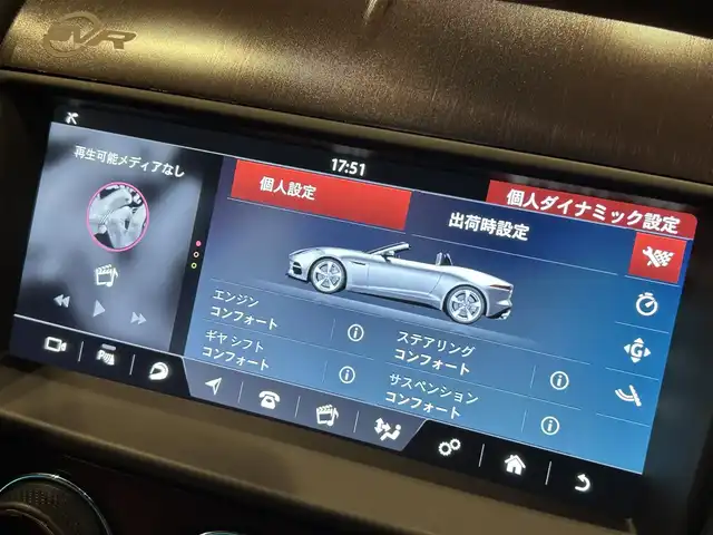 車両画像16