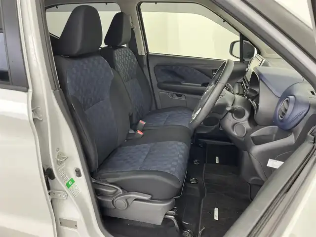 日産 デイズ ハイウェイスターX 群馬県 2020(令2)年 5.7万km プレミアムサンシャインオレンジメタリック/シルキーホワイト 純正9インチナビ/・AM/FM/CD/DVD/SD/Bluetooth/フルセグTV/アラウンドビューモニター/エマージェンシーブレーキ/車線逸脱警報システム/ETC/アイドリングストップ/プッシュスタート/スマートキー/ステアリングスイッチ