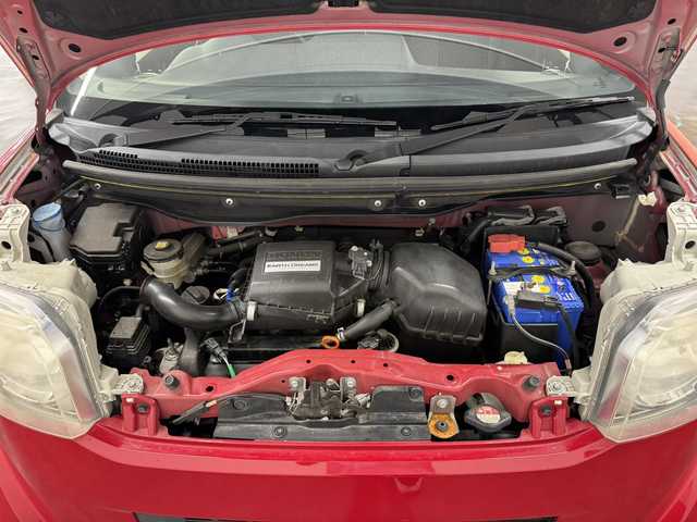 ホンダ Ｎ ＢＯＸ スラッシュ X 三重県 2015(平27)年 5.6万km ミラノレッド ガソリン/FF/インパネCVT/純正 8インチナビ VRM-165VFEi/（FM/AM/CD/DVD/Music Rack/USB/iPod/SD/Bluetooth/TV/HDMI/VTR/AUX）/バックカメラ/サウンドマッピングシステム/ドライブレコーダー 前方/ETC/安全/・近距離衝突軽減ブレーキ（CTBA：シティブレーキアクティブシステム）/・VSA（ABS、TCS、横すべり抑制）/・サイド＆カーテンエアバッグシステム/装備/・シートヒーター（D/N）/・ステアリングヒーター/・モード切替ステアリング/・クルーズコントロール/・オートライト/・ディスチャージヘッドライト（HID）/・ステアリングスイッチ/・ワイヤレス充電器/・オートエアコン/・電動格納ドアミラー/・プッシュスタート/・スマートキーx2/・保/取/ナビ取/など
