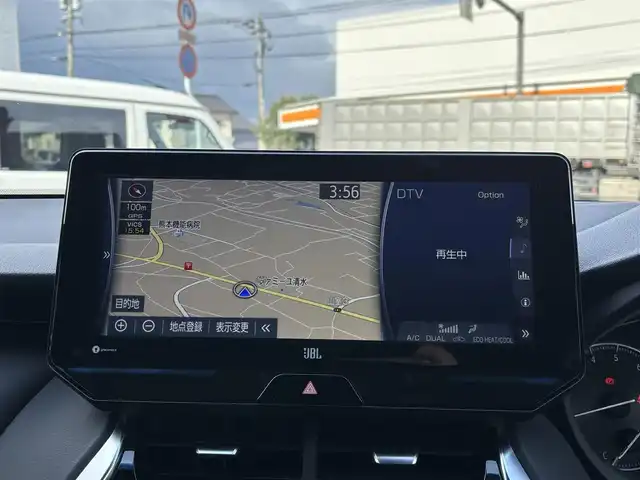 トヨタ ハリアー Z 熊本県 2020(令2)年 2.7万km ホワイトパールクリスタルシャイン 純正ナビ/【フルセグTV/Bluetooth再生/CD/DVD】/JBLサウンド/パノラミックビューモニター/デジタルインナーミラー/ブラインドスポットモニター/レーダークルーズコントロール/レーントレーシングアシスト/プリクラッシュセーフティ/クリアランスソナー/リアクロストラフィックアラート/ヘッドアップディスプレイ/オートハイビーム/LEDオートライト/ビルトインETC2.0/電動リアゲート