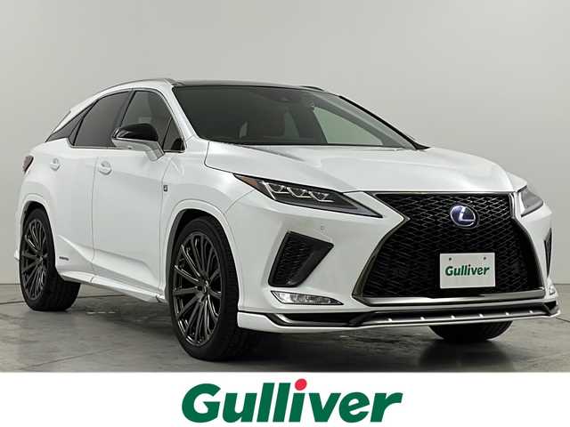レクサス ＲＸ 450h Fスポーツ 道央・札幌 2021(令3)年 3.7万km ホワイトノーヴァガラスフレーク ・４WD　　ハイブリッド車/・純正エアロ　　TRD22インチアルミ/・Lexus Safety System+/・プリクラッシュセーフティ/・レーントレーシングアシスト/・レーンチェンジアシスト/・レーダークルーズコントロール/・ブラインドスポットモニター/・パノラマサンルーフ/・純正大型ディスプレイナビ/地デジTV/・DVD.CD.Bluetooth接続】/・大型パノラミックビューモニター/・マークレビンソン/・置くだけ充電/ETC（2.0）/・3眼LEDヘッドライト/オートハイビーム/・革巻きステアリング/ステアリングヒーター/・レザーシート/D.N席パワーシート/・D.N席エアシート/シートヒーター/・パワーバックドア/・ビルトインETC/置くだけ充電/・デジタルインナーミラー/前後ドライブレコーダー/・ヘッドアップディスプレイ/・ステアリングスイッチ/パドルシフト/・クリアランスソナー
