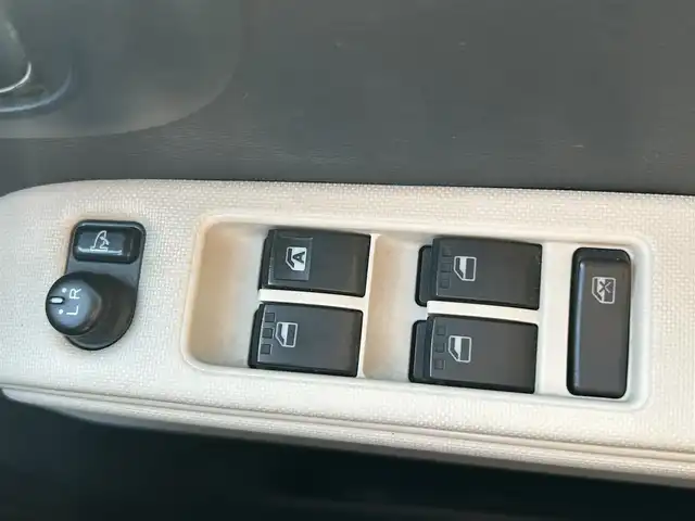 ダイハツ ミラ ココア X 和歌山県 2014(平26)年 8.1万km ブラックマイカメタリック 社外ナビ/Bluetooth/ワンセグTV/eco IDLE/ETC/スマートキー/マット・バイザー/ヘッドライトレヴェライザー