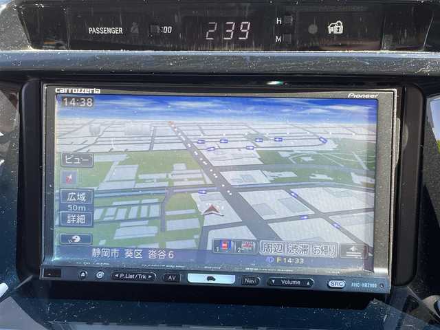 トヨタ ランドクルーザー AX 静岡県 2014(平26)年 8万km ブラック ワンオーナー/サンルーフ/社外ナビ/フルセグTV/DVD/CD/MSV/バックカメラ/社外デジタルインナーミラー型前後ドラレコ/クルーズコントロール/クリアランスソナー/AC100V電源/HIDヘッドライト/ETC/リバース連動ミラー/RSCA/純正18インチAW/スマートキー×2/保証書/取扱説明書