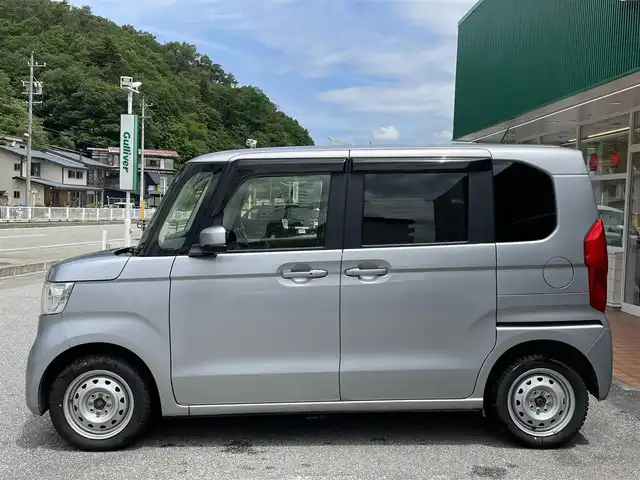 ホンダ Ｎ ＢＯＸ G ホンダセンシング 岐阜県 2018(平30)年 3.4万km ルナシルバーM 社外メモリナビ/AM FM CD SD BT/バックカメラ/前席シートヒーター/LEDライト/ETC/純正フロアマット/片側パワースライドドア/オートライト/追従式クルーズコントロール/サマータイヤ鉄ホイール付積込有り