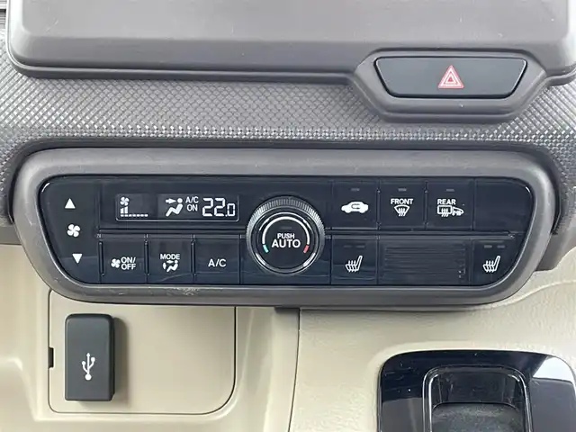 ホンダ Ｎ ＢＯＸ G ホンダセンシング 岐阜県 2018(平30)年 3.4万km ルナシルバーM 社外メモリナビ/AM FM CD SD BT/バックカメラ/前席シートヒーター/LEDライト/ETC/純正フロアマット/片側パワースライドドア/オートライト/追従式クルーズコントロール/サマータイヤ鉄ホイール付積込有り