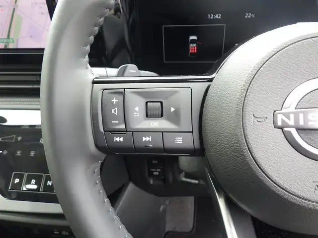 日産 セレナ ハイウェイスター V 千葉県 2023(令5)年 2.3万km ダークメタルグレー エマージェンシーブレーキ/プロパイロット/インテリジェントクルーズコントロール/インテリジェントルームミラー/ハンズフリー両側パワースライドドア/純正コネクトナビ/地デジTV/【Bluetooth接続】/アラウンドビューモニター/革巻きステアリング/ステアリングスイッチ/パドルシフト/ETC/LEDヘッドライト/フォグライト/ウインカーミラー/コーナーセンサー/純正16インチアルミホイル/サイド/カーテンエアバッグ/インテリジェントキー