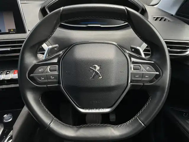 プジョー ５００８ アリュール 長野県 2018(平30)年 2.6万km 黒 純正ナビＴＶ　/ハーフレザーシート　/純正１８ＡＷ　/Ｂ／Ｓカメラ　/ＬＫＡ　/ＢＳＭ　/ＬＥＤヘッドライト　/ＥＴＣ　/Ｐバックドア