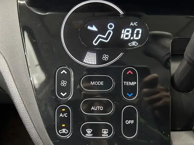 日産 デイズ ルークス ハイウェイスターX Gパッケージ 鹿児島県 2019(令1)年 5.9万km アッシュブラウンM 純正フリップダウンモニター/インテリジェントアラウンドビューモニター/エマージェンシーブレーキ/踏み間違い衝突防止アシスト（前進時）/エマージェンシーストップシグナル/アイドリングストップ/純正SDナビ/（CD/DVD/フルセグ/BT/FM/AM/SD）/純正ナビ連動前方ドライブレコーダー/両側パワースライドドア/革巻きステアリング/ステアリングリモコン/純正LEDヘッドライト/フロントフォグランプ/オートライト/ハイビームアシスト/フロント&バックソナー/社外15インチアルミ/ダウンサス/純正フロアマット