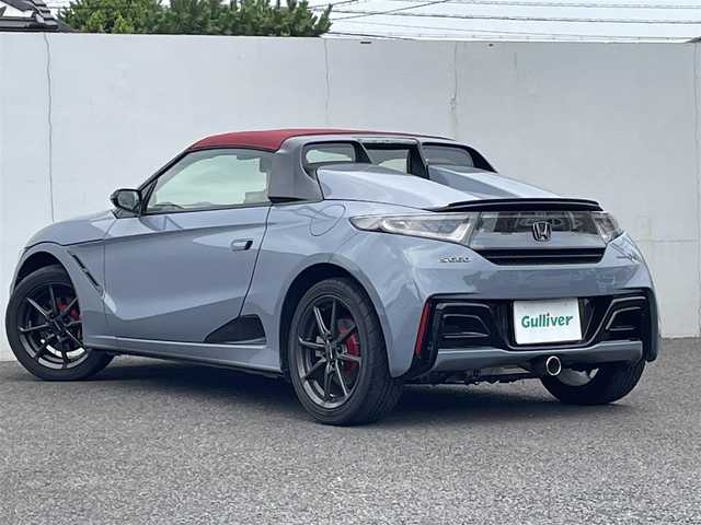 ホンダ Ｓ６６０ モデューロX バージョンZ 大分県 2021(令3)年 1.6万km ソニックグレーパール ワンオーナー/Spoonマフラー/赤黒ハーフレザーシート/純正オンダッシュナビ VXU-192SSi/【ワンセグ/BTオーディオ/USB】/バックカメラ/純正アルミホイール (F:15インチ R:16インチ)/シティブレーキアクティブシステム/クルーズコントロール/純正5段階減衰力調整機構付サスペンション/アクティブスポイラー/ボルドーレッドロールトップ/ブラックエンブレム/カーボン調インテリアパネル/ドアライニングパネル/シートセンターバッグ/前後2カメラREC機能付デジタルインナーミラー/イルミネーション付スカッフプレート/ETC/LEDヘッドライト/LEDフォグランプ/オートライト/赤レザー&アルカンターラコンビステアリング/ステアリングスイッチ/チルトステアリング/シートヒーター/ウインカーミラー/横滑り防止装置/フロアマット/電動調整ミラー/サイド&Wエアバッグ/電子制御制動力配分システム付ABS/スマートキー×2/保証書/車両取説/ナビ取説
