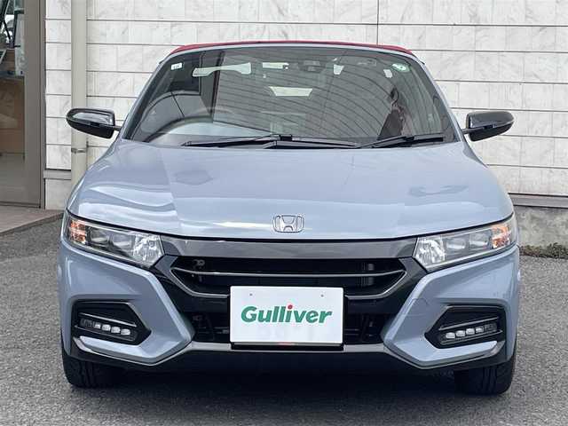 ホンダ Ｓ６６０ モデューロX バージョンZ 大分県 2021(令3)年 1.6万km ソニックグレーパール ワンオーナー/Spoonマフラー/赤黒ハーフレザーシート/純正オンダッシュナビ VXU-192SSi/【ワンセグ/BTオーディオ/USB】/バックカメラ/純正アルミホイール (F:15インチ R:16インチ)/シティブレーキアクティブシステム/クルーズコントロール/純正5段階減衰力調整機構付サスペンション/アクティブスポイラー/ボルドーレッドロールトップ/ブラックエンブレム/カーボン調インテリアパネル/ドアライニングパネル/シートセンターバッグ/前後2カメラREC機能付デジタルインナーミラー/イルミネーション付スカッフプレート/ETC/LEDヘッドライト/LEDフォグランプ/オートライト/赤レザー&アルカンターラコンビステアリング/ステアリングスイッチ/チルトステアリング/シートヒーター/ウインカーミラー/横滑り防止装置/フロアマット/電動調整ミラー/サイド&Wエアバッグ/電子制御制動力配分システム付ABS/スマートキー×2/保証書/車両取説/ナビ取説