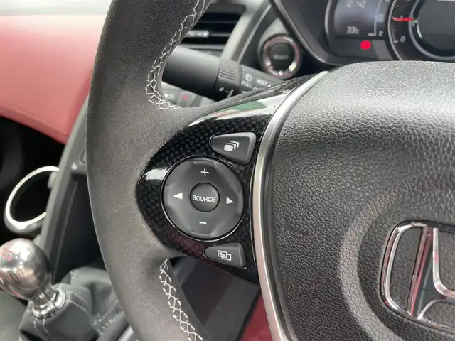 ホンダ Ｓ６６０ モデューロX バージョンZ 大分県 2021(令3)年 1.6万km ソニックグレーパール ワンオーナー/Spoonマフラー/赤黒ハーフレザーシート/純正オンダッシュナビ VXU-192SSi/【ワンセグ/BTオーディオ/USB】/バックカメラ/純正アルミホイール (F:15インチ R:16インチ)/シティブレーキアクティブシステム/クルーズコントロール/純正5段階減衰力調整機構付サスペンション/アクティブスポイラー/ボルドーレッドロールトップ/ブラックエンブレム/カーボン調インテリアパネル/ドアライニングパネル/シートセンターバッグ/前後2カメラREC機能付デジタルインナーミラー/イルミネーション付スカッフプレート/ETC/LEDヘッドライト/LEDフォグランプ/オートライト/赤レザー&アルカンターラコンビステアリング/ステアリングスイッチ/チルトステアリング/シートヒーター/ウインカーミラー/横滑り防止装置/フロアマット/電動調整ミラー/サイド&Wエアバッグ/電子制御制動力配分システム付ABS/スマートキー×2/保証書/車両取説/ナビ取説