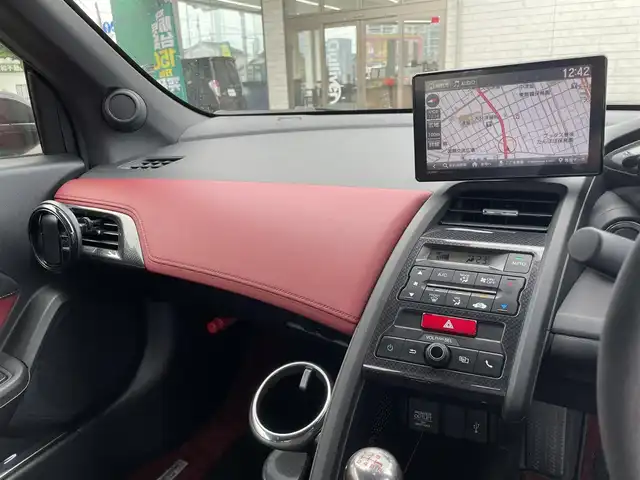 ホンダ Ｓ６６０ モデューロX バージョンZ 大分県 2021(令3)年 1.6万km ソニックグレーパール ワンオーナー/Spoonマフラー/赤黒ハーフレザーシート/純正オンダッシュナビ VXU-192SSi/【ワンセグ/BTオーディオ/USB】/バックカメラ/純正アルミホイール (F:15インチ R:16インチ)/シティブレーキアクティブシステム/クルーズコントロール/純正5段階減衰力調整機構付サスペンション/アクティブスポイラー/ボルドーレッドロールトップ/ブラックエンブレム/カーボン調インテリアパネル/ドアライニングパネル/シートセンターバッグ/前後2カメラREC機能付デジタルインナーミラー/イルミネーション付スカッフプレート/ETC/LEDヘッドライト/LEDフォグランプ/オートライト/赤レザー&アルカンターラコンビステアリング/ステアリングスイッチ/チルトステアリング/シートヒーター/ウインカーミラー/横滑り防止装置/フロアマット/電動調整ミラー/サイド&Wエアバッグ/電子制御制動力配分システム付ABS/スマートキー×2/保証書/車両取説/ナビ取説