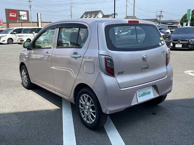 ダイハツ ミラ イース L メモリアルエディション 岐阜県 2012(平24)年 8.7万km ライトローズマイカメタリック 登録時走行距離86962km/社外オーディオ　/リモコンキー　/ＡＵＸ接続　/ＣＤチェンジャー　/社外フロアマット　/布系シート　/フルフラットシート　/ハロゲンヘッドライト　/盗難防止装置　/エアバッグ前席　/ABS/エアコンAC