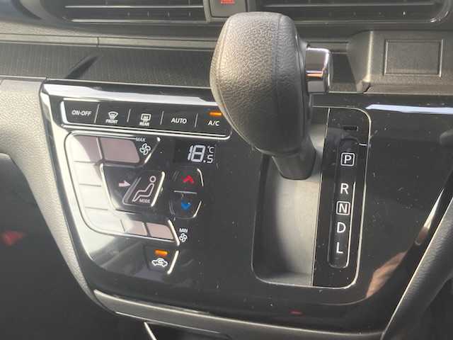 日産 デイズ ハイウェイスターG ターボ 三重県 2019(平31)年 8.9万km ホワイトパール (株)IDOMが運営する【じしゃロン四日市店】の自社ローン専用車両になります。こちらは現金またはオートローンご利用時の価格です。自社ローンご希望の方は別途その旨お申付け下さい/社外SDナビ（CD/DVD/BT/AM/FM）/衝突軽減システム/レーンキープ/前後コーナーセンサー/全方位カメラ/前方向ドライブレコーダー/フルセグTV/ETC/エンジンスタートボタン/スマートキー/スタッドレスタイヤ積み込み4本/ターボ