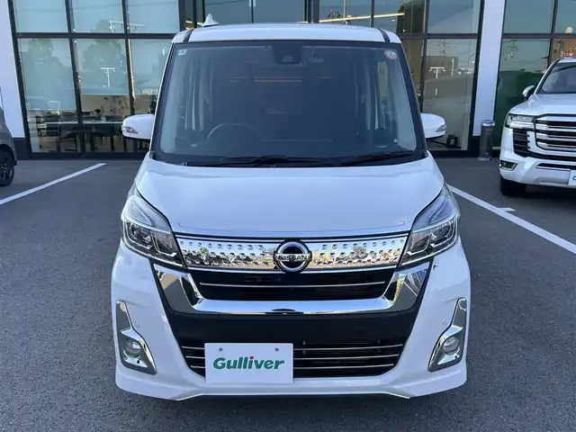 日産 デイズ ルークス ハイウェイスターX 愛媛県 2020(令2)年 7.3万km ホワイトパール 禁煙車/登録時走行距離：72365km/純正ナビ/Bluetooth/CD/DVD/フルセグTV/助手席側パワースライドドア/アラウンドビューモニター/ETC/ドライブレコーダー/レーンキープアシスト/LEDヘッドランプ/オートライト/ハイビームアシスト/オートエアコン/本革巻きステアリング/純正アルミホイール/エンジンスタートボタン