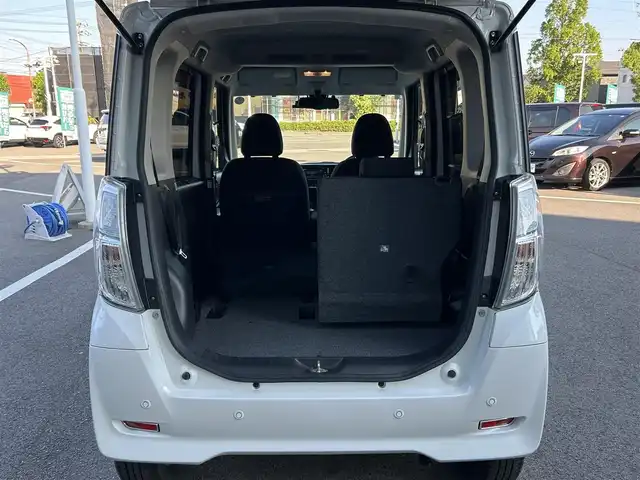 日産 デイズ ルークス ハイウェイスターX 愛媛県 2020(令2)年 7.3万km ホワイトパール 禁煙車/登録時走行距離：72365km/純正ナビ/Bluetooth/CD/DVD/フルセグTV/助手席側パワースライドドア/アラウンドビューモニター/ETC/ドライブレコーダー/レーンキープアシスト/LEDヘッドランプ/オートライト/ハイビームアシスト/オートエアコン/本革巻きステアリング/純正アルミホイール/エンジンスタートボタン