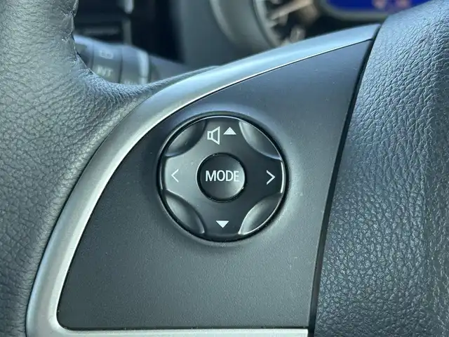 日産 デイズ ルークス ハイウェイスターX 愛媛県 2020(令2)年 7.3万km ホワイトパール 禁煙車/登録時走行距離：72365km/純正ナビ/Bluetooth/CD/DVD/フルセグTV/助手席側パワースライドドア/アラウンドビューモニター/ETC/ドライブレコーダー/レーンキープアシスト/LEDヘッドランプ/オートライト/ハイビームアシスト/オートエアコン/本革巻きステアリング/純正アルミホイール/エンジンスタートボタン