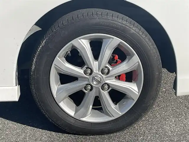 日産 デイズ ルークス ハイウェイスターX 佐賀県 2020(令2)年 7.3万km ホワイトパール こちらは現金またはオートローンご利用時の価格です/自社ローンご希望の方は別途その旨お申付け下さい/禁煙車/登録時走行距離：72365km/純正ナビ/Bluetooth/CD/DVD/フルセグTV/助手席側パワースライドドア/アラウンドビューモニター/ETC/ドライブレコーダー/レーンキープアシスト/LEDヘッドランプ/オートライト/ハイビームアシスト/オートエアコン/本革巻きステアリング/純正アルミホイール/エンジンスタートボタン