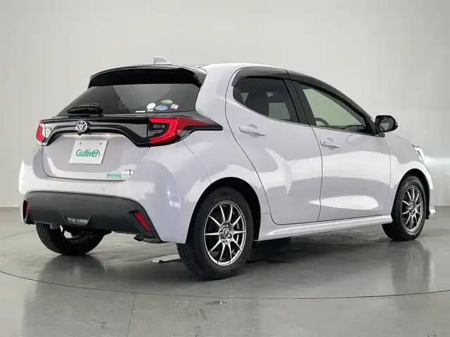 トヨタ ヤリス ハイブリッド Z 愛知県 2020(令2)年 3.1万km アイスピンクメタリック 純正８型ＤＡナビ　フルセグＴＶ　全方位カメラ　ＤＶＤデッキ　トヨタセーフティセンス　ＨＵＤ　純正ドラレコ　ＥＴＣ２．０　ＢＳＭ　ＬＥＤライト　夏タイヤ４本ホイール付　レーダークルコン　温シート　禁煙車