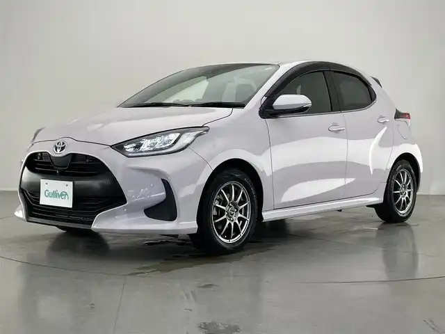 トヨタ ヤリス ハイブリッド Z 愛知県 2020(令2)年 3.1万km アイスピンクメタリック 純正８型ＤＡナビ　フルセグＴＶ　全方位カメラ　ＤＶＤデッキ　トヨタセーフティセンス　ＨＵＤ　純正ドラレコ　ＥＴＣ２．０　ＢＳＭ　ＬＥＤライト　夏タイヤ４本ホイール付　レーダークルコン　温シート　禁煙車