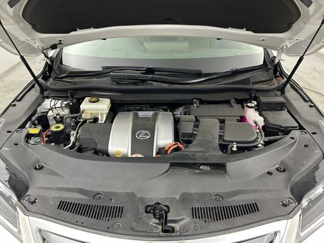 レクサス ＲＸ 450h バージョンL 三重県 2017(平29)年 3.4万km ソニッククォーツ 禁煙車/ガラスルーフ/黒革シート/純正ナビ/　フルセグTV/CD/DVD/Bluetooth/純正ウッドハンドル/メモリーシート/全席シートヒーター/前席ベンチレーション/電動格納シート/電子パーキング/オートホールド/ハンドルヒーター/HUD/衝突軽減ブレーキシステム/前後コーナーセンサー/BSM/ハンドルヒーター/純正アルミホイール