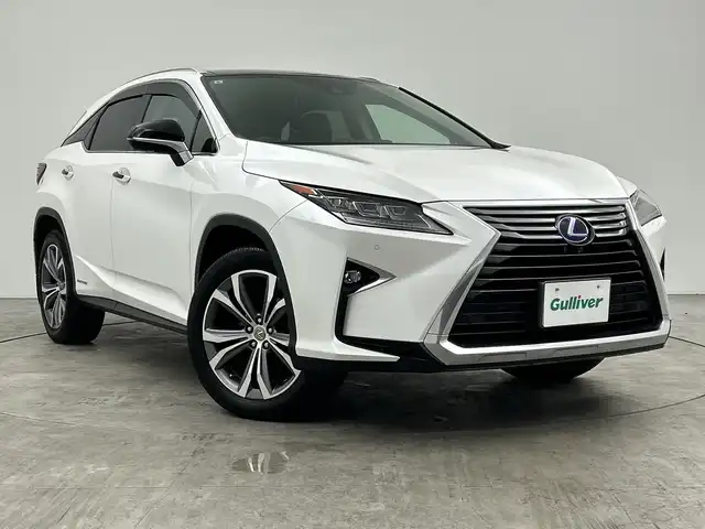 レクサス ＲＸ 450h バージョンL 三重県 2017(平29)年 3.4万km ソニッククォーツ 禁煙車/ガラスルーフ/黒革シート/純正ナビ/　フルセグTV/CD/DVD/Bluetooth/純正ウッドハンドル/メモリーシート/全席シートヒーター/前席ベンチレーション/電動格納シート/電子パーキング/オートホールド/ハンドルヒーター/HUD/衝突軽減ブレーキシステム/前後コーナーセンサー/BSM/ハンドルヒーター/純正アルミホイール