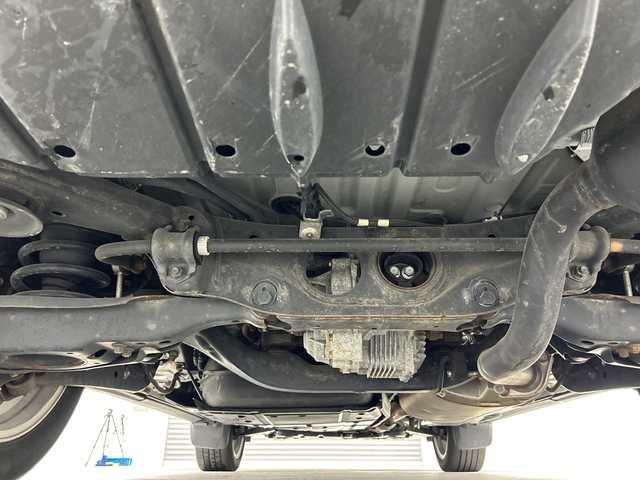 レクサス ＲＸ 450h バージョンL 三重県 2017(平29)年 3.4万km ソニッククォーツ 禁煙車/ガラスルーフ/黒革シート/純正ナビ/　フルセグTV/CD/DVD/Bluetooth/純正ウッドハンドル/メモリーシート/全席シートヒーター/前席ベンチレーション/電動格納シート/電子パーキング/オートホールド/ハンドルヒーター/HUD/衝突軽減ブレーキシステム/前後コーナーセンサー/BSM/ハンドルヒーター/純正アルミホイール