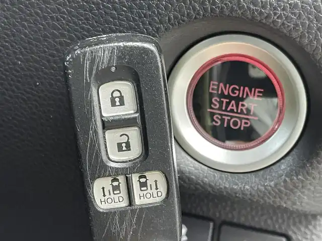 ホンダ Ｎ ＢＯＸ G L ターボ ホンダセンシング 群馬県 2019(平31)年 2.2万km プラチナホワイトパール 純正８型ナビ　Ｂカメラ　Ｈセンシング　衝突軽減　レーダークルーズ　ＡＨＢ　ＬＥＤヘッド　ＬＥＤフォグ　パドルシフト　両側パワスラ　ビルトインＥＴＣ　前ドラレコ　プッシュスタート　純正アルミ　禁煙車