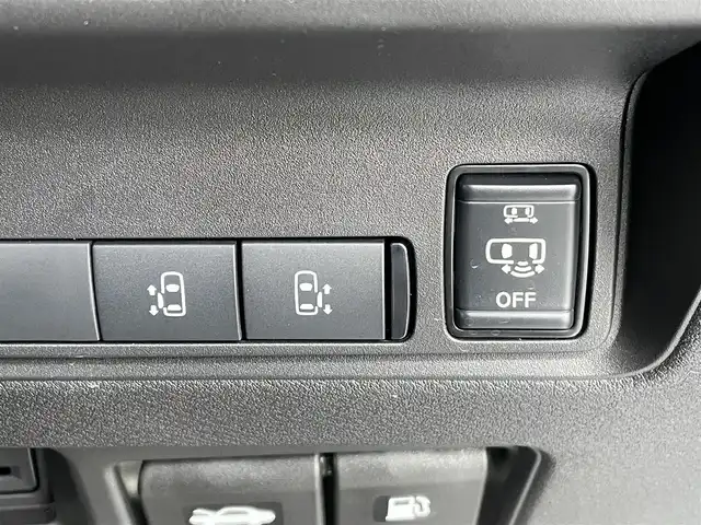 日産 セレナ e－パワー ハイウェイスター V 東京都 2025(令7)年 0.1千km プリズムホワイト 登録済未使用車/純正12.3型ナビ/フルセグTV/Bluetooth/インテリジェントルームミラー/プロパイロット/アラウンドビューモニター/ハンズフリーオートスライドドア/ETC2.0/前後ドライブレコーダー