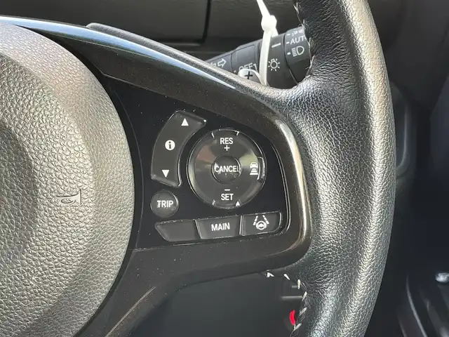 ホンダ Ｎ ＢＯＸ 東京都 2018(平30)年 6.9万km クリスタルブラックパール 純正８インチナビ/・CD/DVD/BT/AM/FM/Music Rack/フルセグ/バックビューモニター/両側パワースライドドア/アダプティブクルーズコントロール/ＥＣＯＮ/ビルトインＥＴＣ/車線逸脱警報システム/パドルシフト/純正フロアマット/ホンダセンシング/オートリトラミラー/プラズマクラスター技術搭載フルオートエアコン