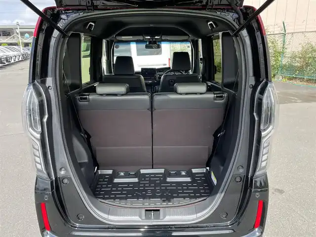 ホンダ Ｎ ＢＯＸ 東京都 2018(平30)年 6.9万km クリスタルブラックパール 純正８インチナビ/・CD/DVD/BT/AM/FM/Music Rack/フルセグ/バックビューモニター/両側パワースライドドア/アダプティブクルーズコントロール/ＥＣＯＮ/ビルトインＥＴＣ/車線逸脱警報システム/パドルシフト/純正フロアマット/ホンダセンシング/オートリトラミラー/プラズマクラスター技術搭載フルオートエアコン