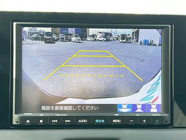 ホンダ ヴェゼル ハイブリッド e:HEV X 三重県 2022(令4)年 4.9万km クリスタルブラックパール 純正８型ナビ　/バックカメラ　/ＥＴＣ　/前後コーナーセンサー　/ＵＳＢ給電ポート/レーダークルーズコントロール　/レーンキープアシスト　/衝突軽減ブレーキ/パドルシフト　/ダウンヒルアシストコントロール/ステアリングスイッチ/ＬＥＤヘッドライト/オートハイビーム　/オートライト/フロアマット/電子パーキング/電動格納ミラー/禁煙車