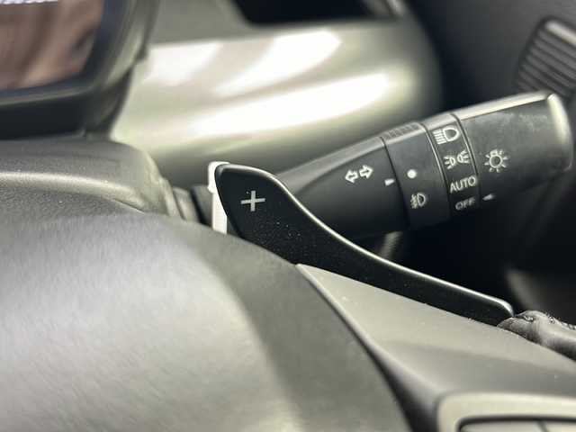 スズキ スペーシア ギア HYBRID XZターボ 岐阜県 2019(平31)年 3.6万km ピュアホワイトP 8インチSDナビ/フルセグ/BT/CD/DVD/バックカメラ/スズキセーフティサポート/・デュアルカメラブレーキサポート/・誤発進抑制機能（前方・後方）/・後退時ブレーキサポート/・車線逸脱警報機能/・車線逸脱抑制機能/・標識認識機能/・先行車発進お知らせ機能/・ハイビームアシスト/・クルーズコントロール/コーナーセンサー/前席シートヒーター/前方ドライブレコーダー/ビルトインETC/両側パワースライドドア/パドルシフト/サーキュレーター/純正フロアマット/ルーフレール/プッシュスタート/LEDヘッドライト/フォグランプ/スマートキー