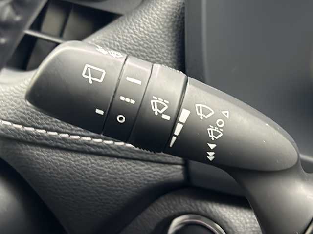 トヨタ ＲＡＶ４ ハイブリッドG 宮城県 2023(令5)年 2.9万km ホワイトパールクリスタルシャイン モデリスタエアロ/4WD/ワンオーナー/純正10.1インチコネクティッドナビ/(AM/FM/TV/BT/USB/Miracast)/パノラミックビューモニター/デジタルインナーミラー/ビルトインETC2.0/前方ドライブレコーダー/レーダークルーズコントロール/BSM/電動リアゲート/レザーシート/パワーシート/シートメモリー/シートヒーター/エアシート/ステアリングヒーター/プッシュスタート/スマートキー/オートライト/オートマチックハイビーム/フォグランプ/純正フロアマット/純正18インチアルミホイール