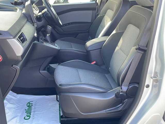 ルノー ルノー カングー インテンス 東京都 2023(令5)年 1.7万km シルバー 車体色　KQA　グリハイランド/取扱説明書/新車時保証書/記録簿/レーンセンタリングアシスト/アダプティブクルーズコントロール/ブラインドスポットモニター/ディスプレイオーディオ/【USB/Bluetooth接続】/バックカメラ　ETC/ドライブレコーダー（前後）/ハーフレザーシート/LEDヘッドライト/リアコーナーセンサー/サイド/カーテンエアバッグ/スマートキー×２/社外16インチアルミ【ENKEI】