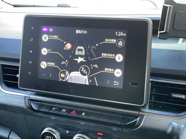 ルノー ルノー カングー インテンス 東京都 2023(令5)年 1.7万km シルバー 車体色　KQA　グリハイランド/取扱説明書/新車時保証書/記録簿/レーンセンタリングアシスト/アダプティブクルーズコントロール/ブラインドスポットモニター/ディスプレイオーディオ/【USB/Bluetooth接続】/バックカメラ　ETC/ドライブレコーダー（前後）/ハーフレザーシート/LEDヘッドライト/リアコーナーセンサー/サイド/カーテンエアバッグ/スマートキー×２/社外16インチアルミ【ENKEI】