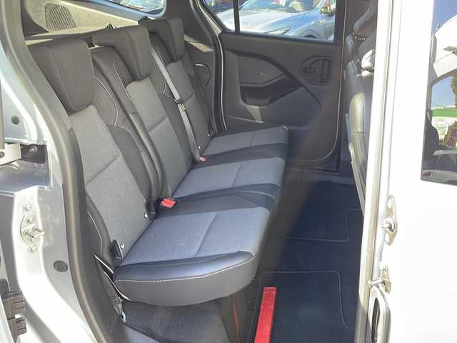 ルノー ルノー カングー インテンス 東京都 2023(令5)年 1.7万km シルバー 車体色　KQA　グリハイランド/取扱説明書/新車時保証書/記録簿/レーンセンタリングアシスト/アダプティブクルーズコントロール/ブラインドスポットモニター/ディスプレイオーディオ/【USB/Bluetooth接続】/バックカメラ　ETC/ドライブレコーダー（前後）/ハーフレザーシート/LEDヘッドライト/リアコーナーセンサー/サイド/カーテンエアバッグ/スマートキー×２/社外16インチアルミ【ENKEI】