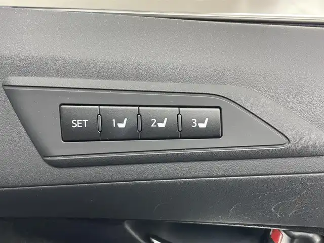 トヨタ アルファード S Cパッケージ 愛知県 2020(令2)年 2.6万km ホワイトパールクリスタルシャイン メーカーナビＴＶ　ＪＢＬ　全方位カメラ　禁煙　ＤＶＤデッキ　デジタルインナーミラー　パーキングアシスト　ＢＳＭ　黒革　シートヒーター　シートエアコン　電動リアゲート　三眼ＬＥＤ　前後ドラレコ　衝突軽減　追従クルコン　レーンキープ　オートハイビーム　コーナーセンサー　セーフティセンス　両側パワースライドドア　電動パーキング　USBポート　オットマン