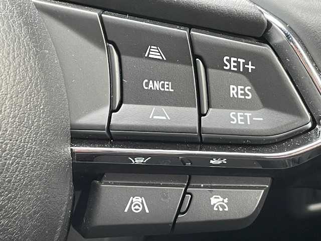 マツダ ＣＸ－８ 25S スマートエディション 茨城県 2023(令5)年 0.5万km ソウルレッドクリスタルM 純正ナビ　/-BT/TV/AM/FM/衝突軽減システム　/全方位カメラ　/フリップダウンモニター　/コーナーセンサー前後　/パワーバックドア　/ＬＥＤヘッドライト　/レーダークルーズコントロール　/メモリー付きパワーシート　/シートヒーター/ステアリングヒーター/ドライブレコーダー/ETC/電動格納ミラー