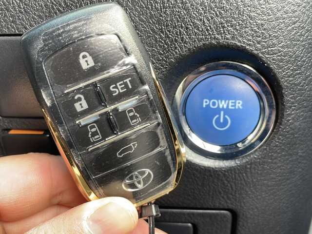 トヨタ アルファードハイブリット S タイプゴールド 岩手県 2021(令3)年 8.3万km スパークリングブラックパールクリスタルシャイン 8型ナビ フリップダウン 電動リアゲート TV 両側電動スライド バックC ビルドインETC DVD再生 レーダークルーズコントロール AC100Vコンセント 純正17インチAW オートLEDヘッドライト フォグランプ スマートキー