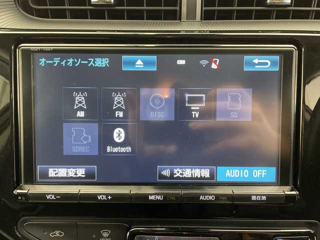 トヨタ アクア クロスオーバー 栃木県 2017(平29)年 1.9万km ベージュ 純正ナビ/（CD/フルセグTV/Bluetooth/SD）/バックカメラ/コーナーセンサー/ビルトインETC2.0/前方ドライブレコーダー/ハーフレザーシート/シートヒーター/ルーフレール/オートライト/LEDヘッドライト/横滑り防止装置/フォグランプ/スマートキー/プッシュスタート/ステアリングスイッチ/革巻きステアリング/ウィンカーミラー/16インチアルミホイール/純正フロアマット