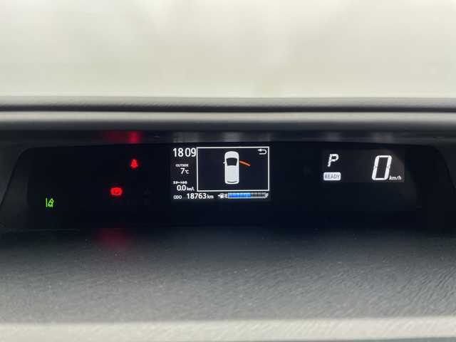 トヨタ アクア クロスオーバー 栃木県 2017(平29)年 1.9万km ベージュ 純正ナビ/（CD/フルセグTV/Bluetooth/SD）/バックカメラ/コーナーセンサー/ビルトインETC2.0/前方ドライブレコーダー/ハーフレザーシート/シートヒーター/ルーフレール/オートライト/LEDヘッドライト/横滑り防止装置/フォグランプ/スマートキー/プッシュスタート/ステアリングスイッチ/革巻きステアリング/ウィンカーミラー/16インチアルミホイール/純正フロアマット