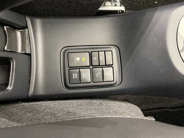 トヨタ アクア クロスオーバー 栃木県 2017(平29)年 1.9万km ベージュ 純正ナビ/（CD/フルセグTV/Bluetooth/SD）/バックカメラ/コーナーセンサー/ビルトインETC2.0/前方ドライブレコーダー/ハーフレザーシート/シートヒーター/ルーフレール/オートライト/LEDヘッドライト/横滑り防止装置/フォグランプ/スマートキー/プッシュスタート/ステアリングスイッチ/革巻きステアリング/ウィンカーミラー/16インチアルミホイール/純正フロアマット