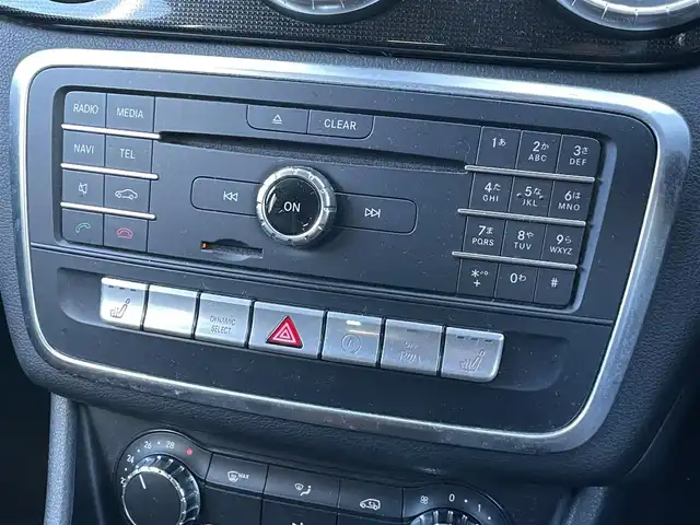 メルセデス・ベンツ ＣＬＡ１８０ Sブレイク AMG スタイル 鹿児島県 2019(平31)年 7.4万km マウンテングレー 純正HDDナビ/フルセグＴＶ/BT/USB/CD/DVD/ディストロニックプラスACC/バックカメラ/ETC/純正ドラレコ（SDなし)　/前後コーナーセンサー/ハーフレザーシート/シートヒーター/オートライト/ブラインドスポットモニター/レーンキープアシスト/パワーバックドア/18インチ純正アルミ