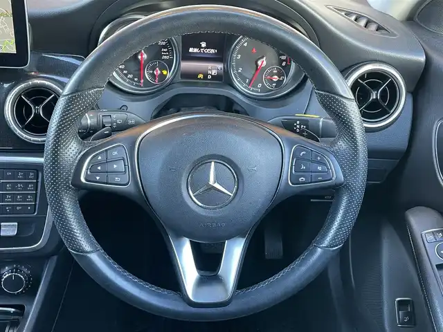 メルセデス・ベンツ ＣＬＡ１８０ Sブレイク AMG スタイル 鹿児島県 2019(平31)年 7.4万km マウンテングレー 純正HDDナビ/フルセグＴＶ/BT/USB/CD/DVD/ディストロニックプラスACC/バックカメラ/ETC/純正ドラレコ（SDなし)　/前後コーナーセンサー/ハーフレザーシート/シートヒーター/オートライト/ブラインドスポットモニター/レーンキープアシスト/パワーバックドア/18インチ純正アルミ