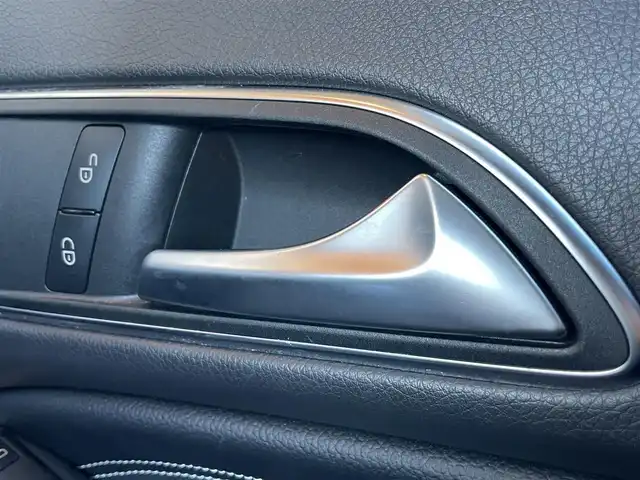 メルセデス・ベンツ ＣＬＡ１８０ Sブレイク AMG スタイル 鹿児島県 2019(平31)年 7.4万km マウンテングレー 純正HDDナビ/フルセグＴＶ/BT/USB/CD/DVD/ディストロニックプラスACC/バックカメラ/ETC/純正ドラレコ（SDなし)　/前後コーナーセンサー/ハーフレザーシート/シートヒーター/オートライト/ブラインドスポットモニター/レーンキープアシスト/パワーバックドア/18インチ純正アルミ