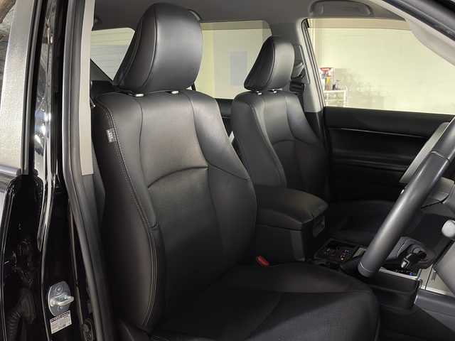 トヨタ ランドクルーザー プラド TX Lパッケージ 広島県 2020(令2)年 6万km ブラック メーカー9型ディスプレイオーディオ/（メモリナビ/フルセグTV/AppleCarPlay/AndroidAuto）/パノラミックビューモニター/OP19インチAW/ルーフレール/黒革シート/パワーシート/シートヒーター/ベンチレーション/トランスファーレバー/セーフティンセンス/・プリクラッシュセーフティ/・レーンディパーチャーアラート/・オートマチックハイビーム/・レーダークルーズコントロール/ブラインドスポットモニター/クリアランスソナー/LEDヘッドランプ/ETC2.0/USB入力端子