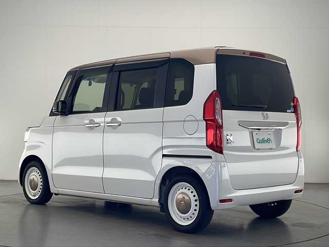 ホンダ Ｎ ＢＯＸ G･L ホンダセンシング カッパーブラウンスタイル 宮崎県 2019(令1)年 2.1万km プラチナホワイトパール 禁煙車/ホンダセンシング/社外ナビTV/（ケンウッド/MDV-D706BT/CD/DVD/フルセグTV)/社外バックカメラ/純正ビルトインETC/純正LEDオートライト/純正フロアマット/両側電動スライドドア/アダプティブクルーズコントロール/レーンディパーチャーアラート/クリアランスソナー/オートエアコン/ウインカードアミラー/スマートキー/プッシュエンジンスタート