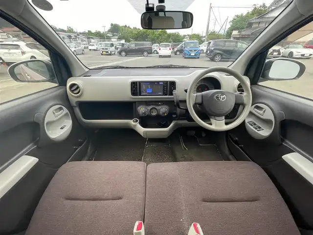 トヨタ パッソ プラスハナ Gパッケージ 愛媛県 2015(平27)年 7.7万km ムースピンクP 純正ナビ　/AM/FM/CD/DVD/BT/フルセグTV　/バックカメラ　/アイドリングストップ　/ドライブレコーダー　/横滑り防止装置　/ヘッドライトレベライザー　/電格ミラー　/シガーソケット　/ETC/現状サマー(純正AW)(165/65/R14)