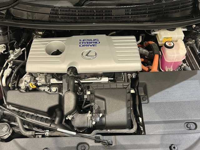 レクサス ＣＴ 200h Fスポーツ 新潟県 2018(平30)年 5.1万km グラファイトブラックガラスフレーク Fスポーツ専用本革シート/メモリ付きパワーシート/プリクラッシュブレーキ/レーダークルーズコントロール/純正SDナビ/(CD/DVD/BD/Bluetooth/フルセグTV)/バックカメラ/ETC2.0/ドライブレコーダー/パドルシフト/LEDヘッドライト/純正17インチアルミホイール/スマートキー/スペアキー/カードキー/保証書